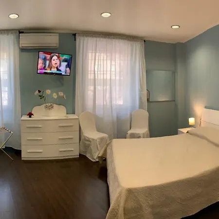 Piazza Istria Couette-café 3*
